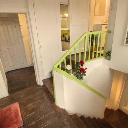 Nazoni House * Porto